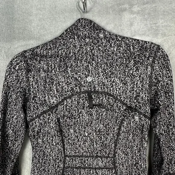 Lululemon Define Jacket Womens 6 Black Full Zip Sweatshirt Activewear Athletic - Picture 5 of 11